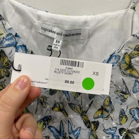 Cupcakes & Cashmere Rusty Swiss Dot Chiffon Tank Ruffle Size XS Butterfly Print - Picture 6 of 8